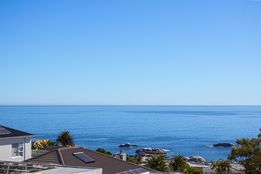 To Let 3 Bedroom Property for Rent in Camps Bay Western Cape